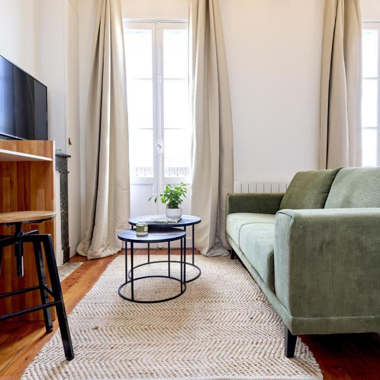Le Nid - appartements Bordeaux Centre BAIL MOBILITE - Estudio con 1 cama grande - 4