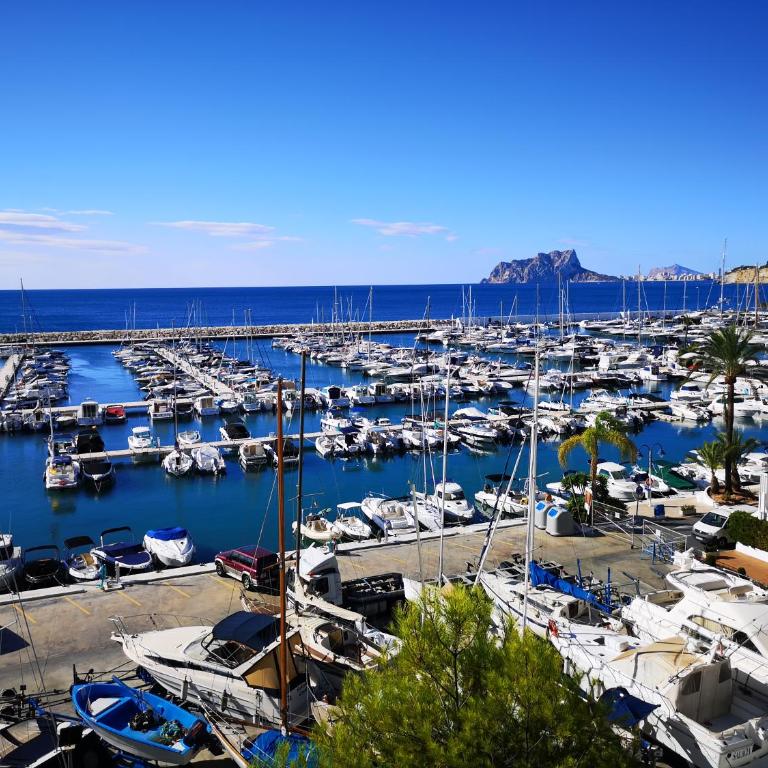 La Madrugada - Luxury Moraira Villa With Sea Views and Private Heated Pool - Three-Bedroom Villa - 43