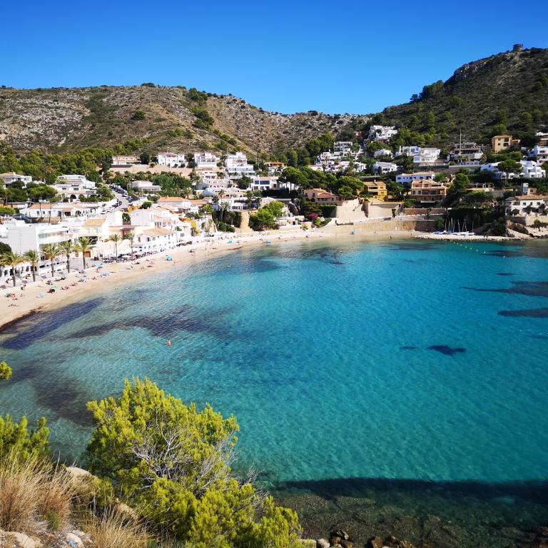 La Madrugada - Luxury Moraira Villa With Sea Views and Private Heated Pool - Three-Bedroom Villa - 70