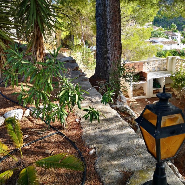 La Madrugada - Luxury Moraira Villa With Sea Views and Private Heated Pool - Three-Bedroom Villa - 76