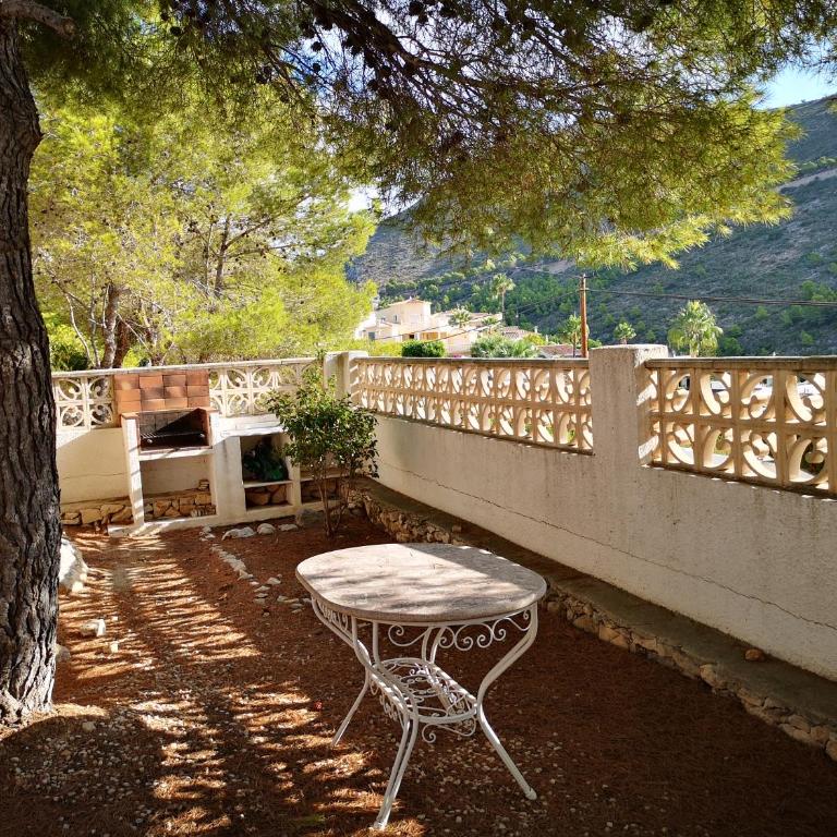 La Madrugada - Luxury Moraira Villa With Sea Views and Private Heated Pool - Three-Bedroom Villa - 77