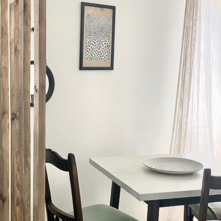 W Apartments - One-Bedroom Apartment - 7