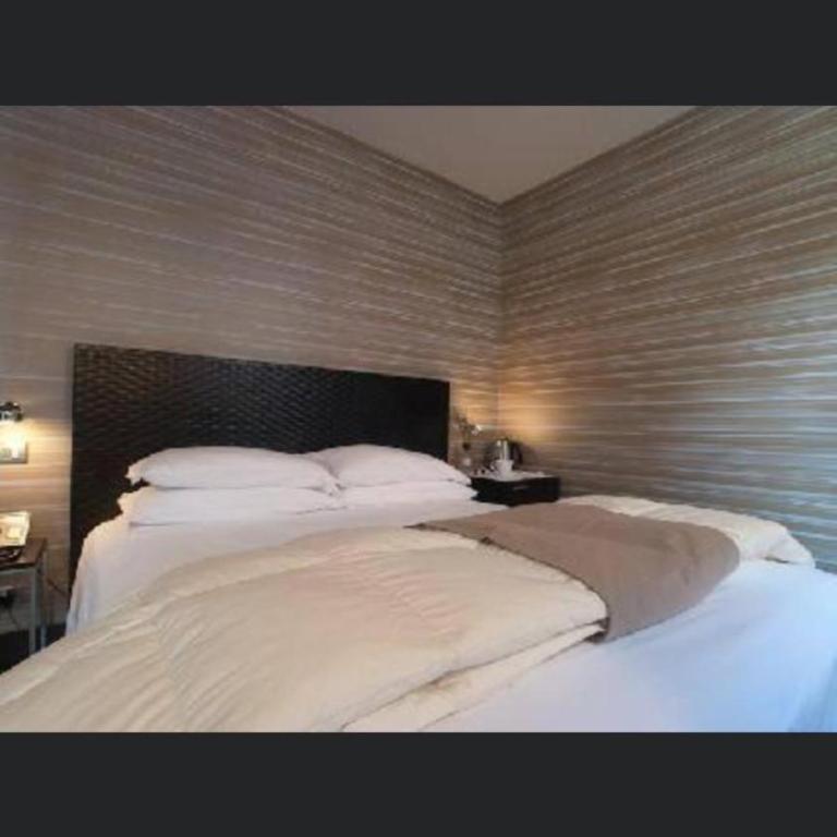 MH Design Hotel - Junior Suite - 1
