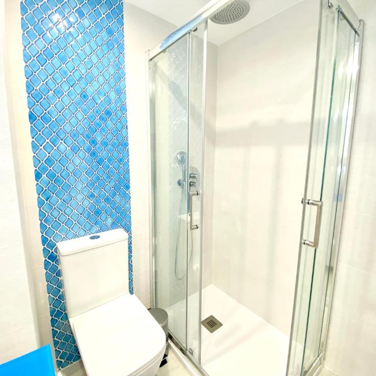 Aguamarina Frontline Beach, Direct Sea Views POOL - EaW Homes - Apartamento de 2 dormitorios - 21