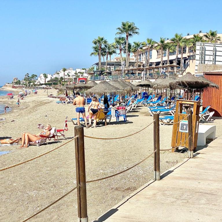 Aguamarina Frontline Beach, Direct Sea Views POOL - EaW Homes - Apartamento de 2 dormitorios - 47