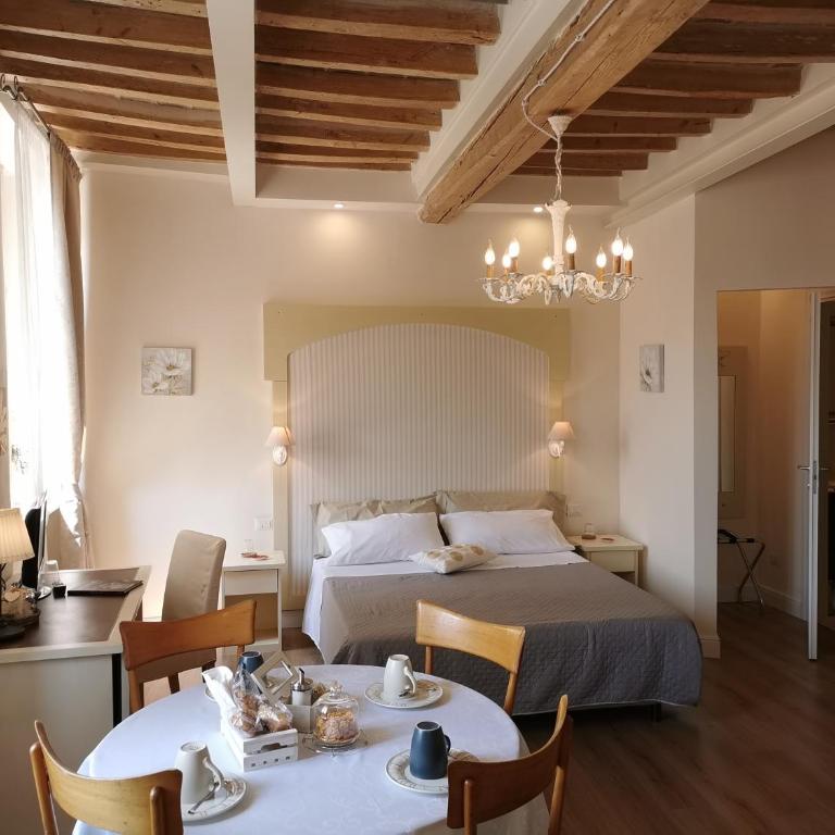 AriediParma - Rooms&apartments - Camera Familiare - 24