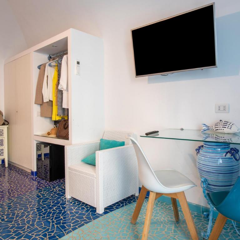 Aquae Romanae - Superior Double or Twin Room with City View - 15