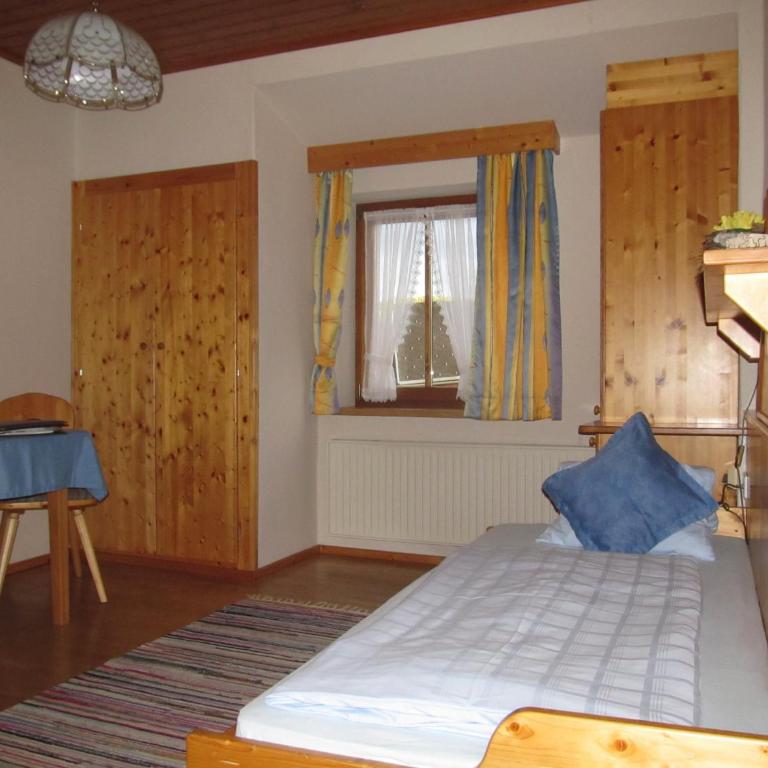 Landhaus Neubauer - Zimmer - Einzelzimmer - 1