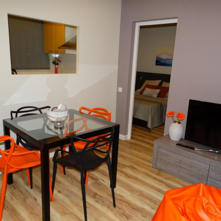 Feel at Sants Apartments - Penthouse Apartment - 13