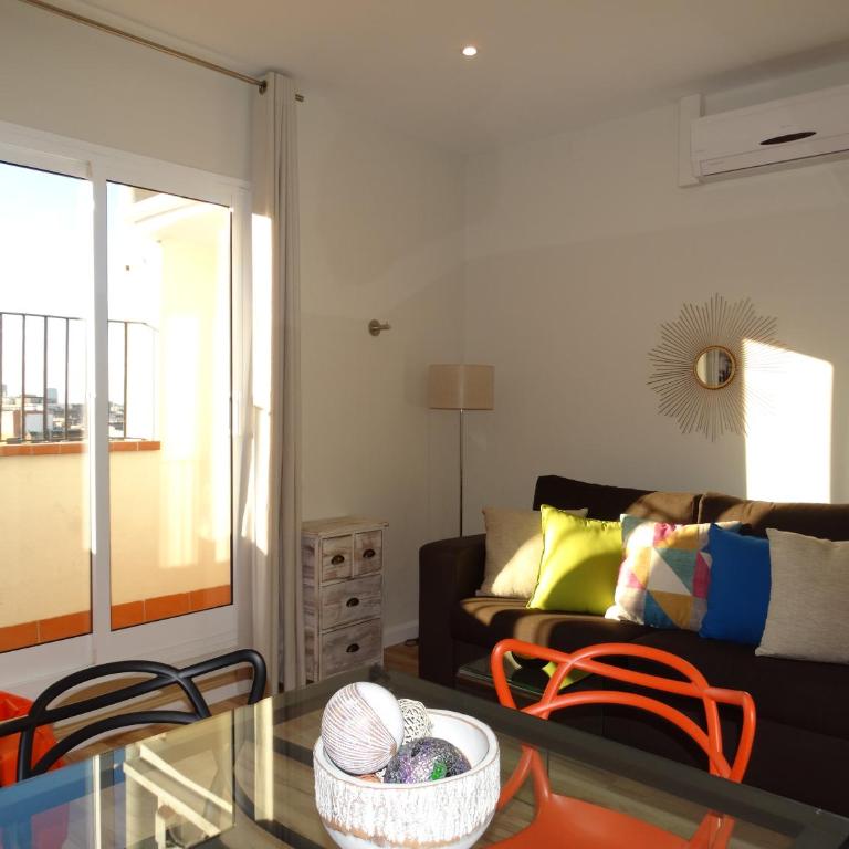 Feel at Sants Apartments - Penthouse Apartment - 2