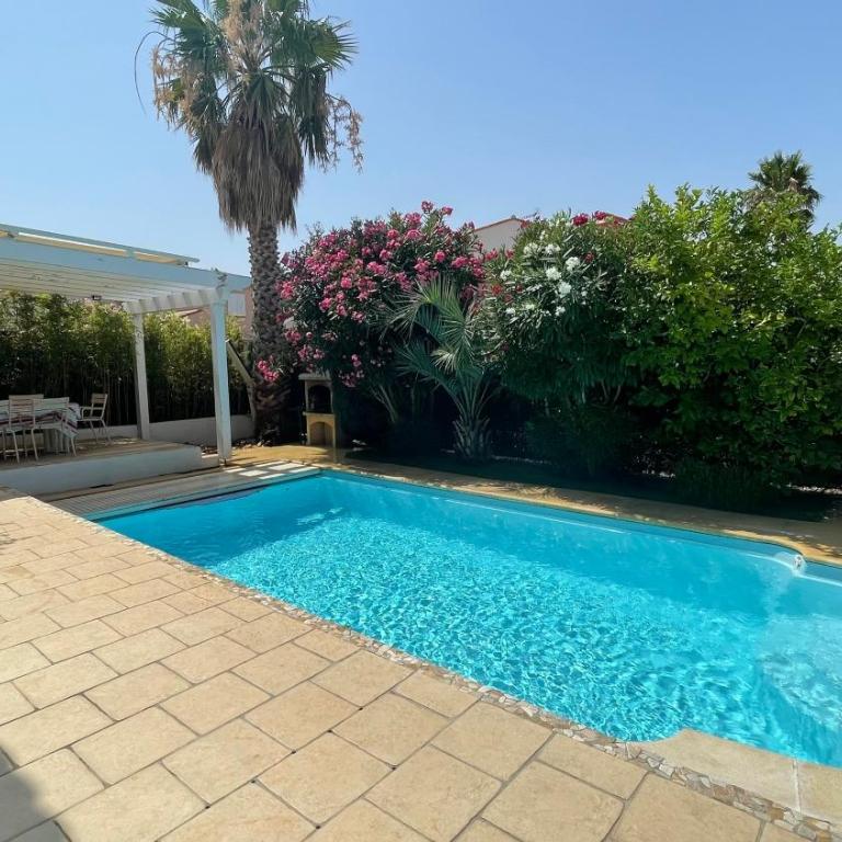 La maison de Virginie 6 a 12 personnes -300 m de la plage- vélos a disposition - Villa avec Piscine Privée - 5