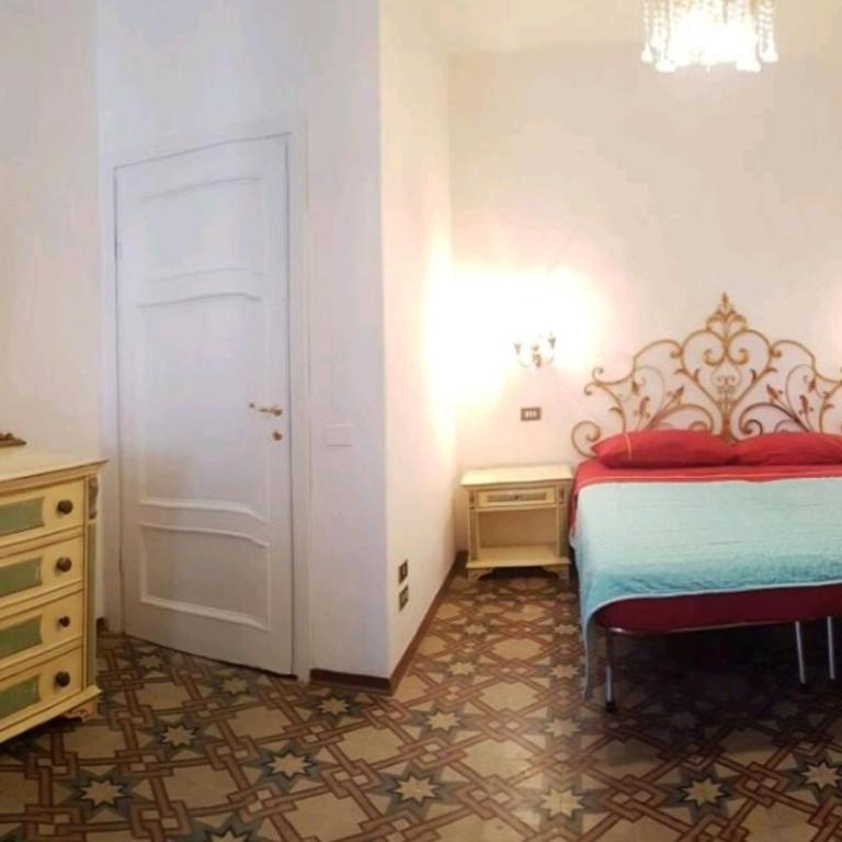 Historical Apartments By Seaside - Appartamento con Balcone - 13