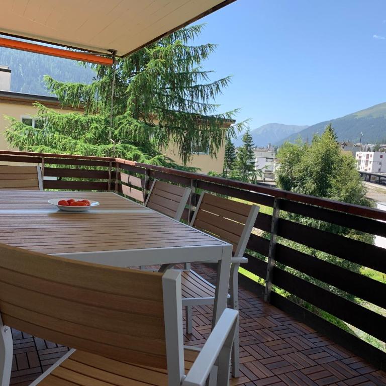 Ferienwohnung Parsennblick mit Dachterrasse - Apartment mit 1 Schlafzimmer - 21