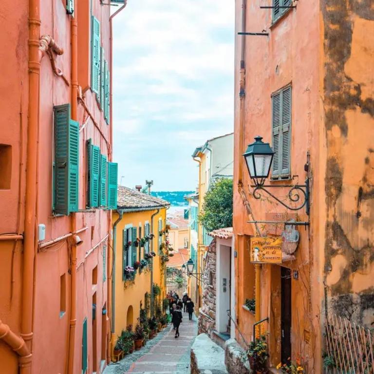 MONACO - MENTON - 4 PERSONS - HYPERCENTER - PARKING - CLIM - FULL RENOVATED - FAST WIFi - Appartement 1 Chambre - 88