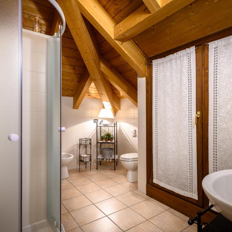 Eco Rooms&Breakfast Tirano - Suite - 13