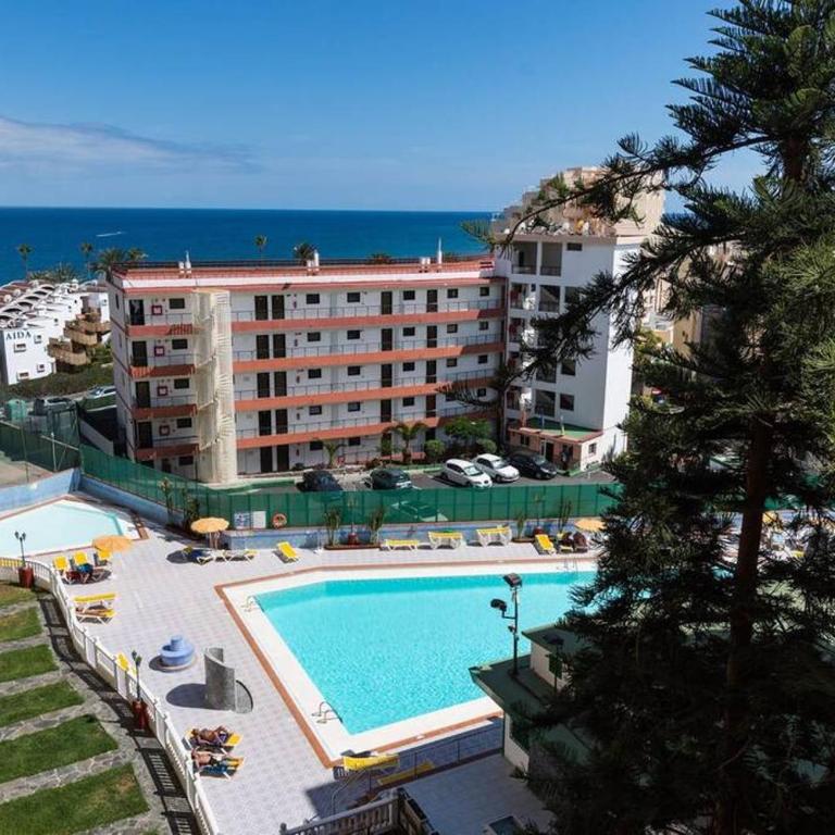 Las Arenas - apartamento moderno con vistas al mar y WiFi veloz de fibra óptica - One-Bedroom Apartment - 23