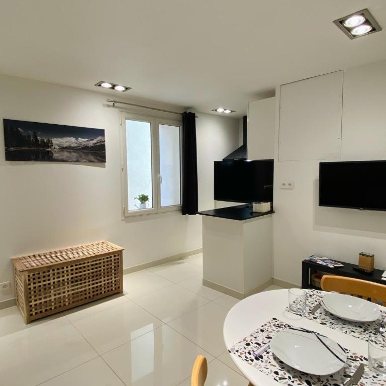 Studio La Tour - Appartement 1 Chambre - 2