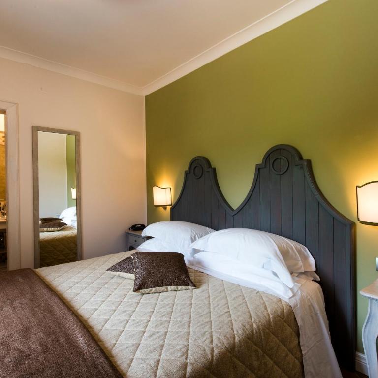 Altarocca Wine Resort Adults Only - Camera Queen Superior Matrimoniale/Doppia con Letti Singoli - 1