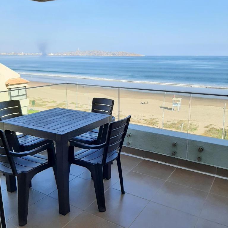 Edificio Doña Anita Dpto 906 - Two-Bedroom Apartment - 4