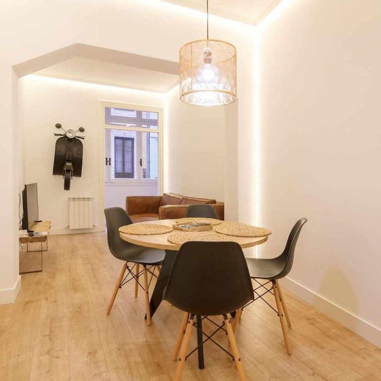Vivienda Turística Estilosa en la Zona Vieja - Apartment - 7