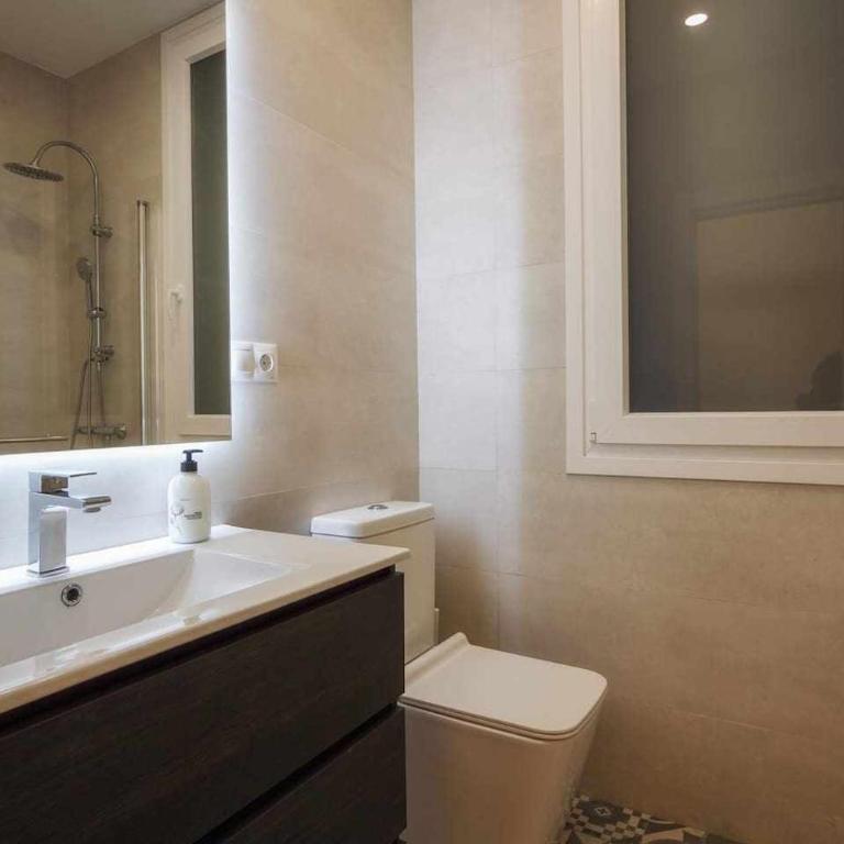 Estrena Glamour y Guggenheim - Apartamento - 15