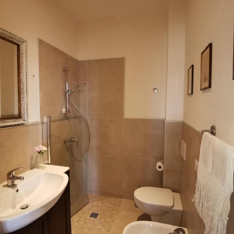 AriediParma - Rooms&apartments - Camera Familiare - 4