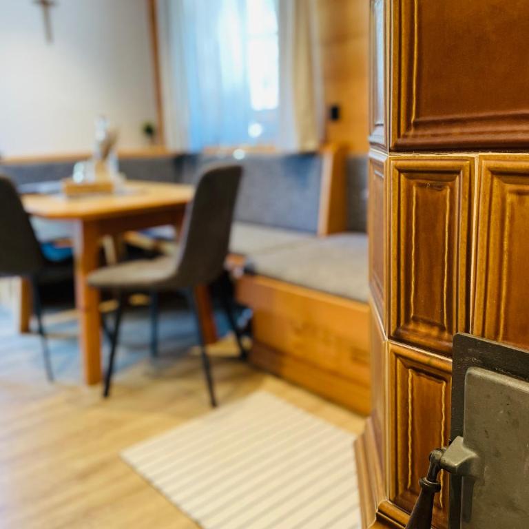 Haus Schatzbergblick - Apartment mit 1 Schlafzimmer - Souterrain - 33