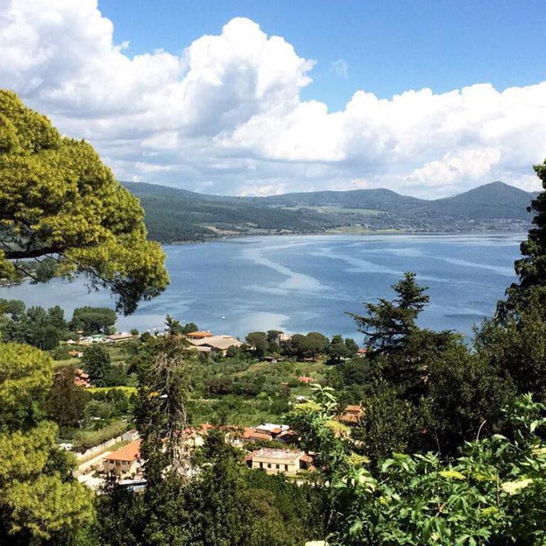 Alloggio Turistico La Panoramica - Bracciano (Roma) - Appartamento con 2 Camere da Letto - 2