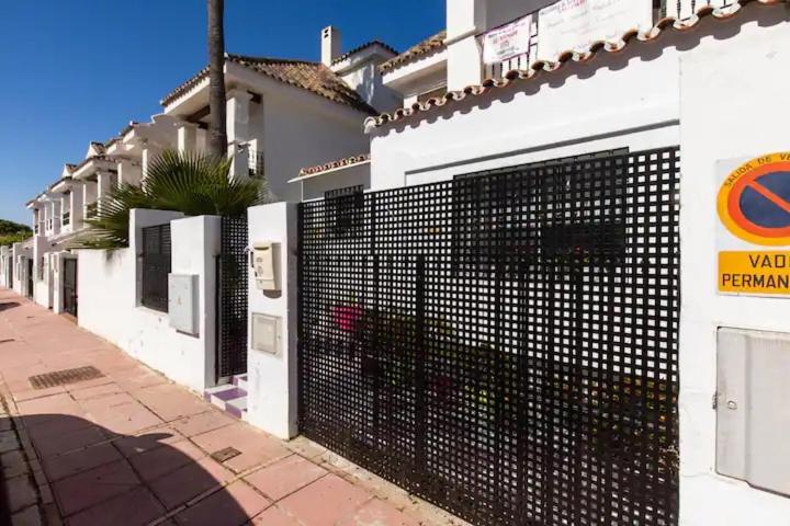STUDIO -PATIO ANDALUZ- - Apartamento de 1 dormitorio - 20