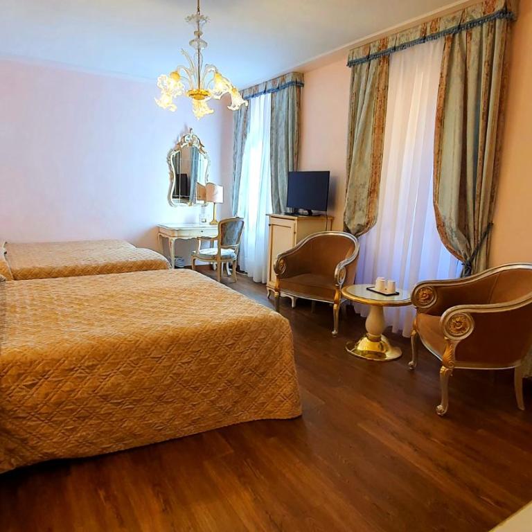 Hotel Carlton On The Grand Canal - Camera Familiare - 6