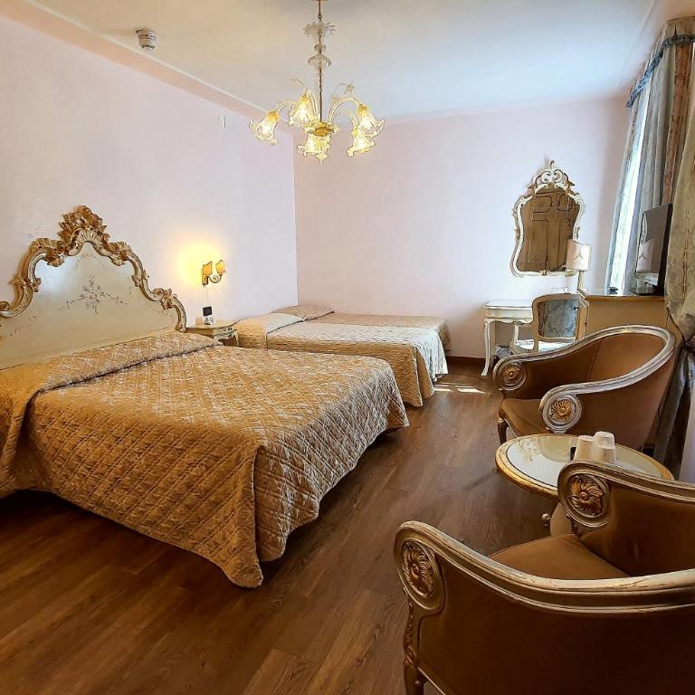Hotel Carlton On The Grand Canal - Camera Familiare - 5