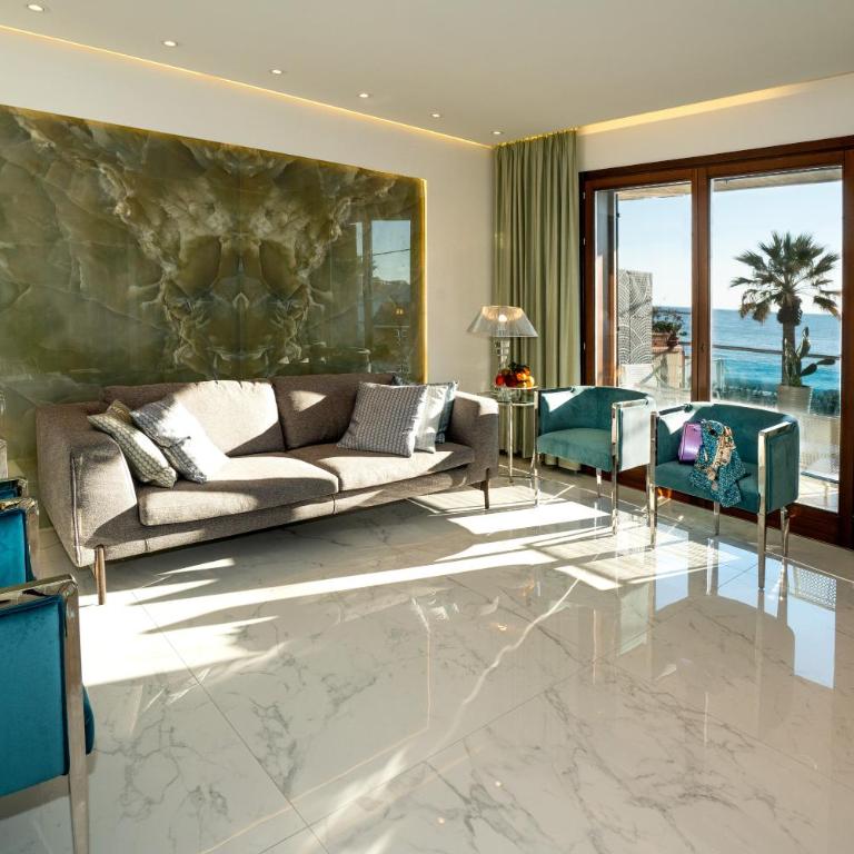 Luxury Beachfront Apartment Taormina Pool and Parking - Appartamento con 2 Camere da Letto - 11