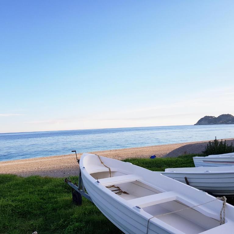 Luxury Beachfront Apartment Taormina Pool and Parking - Appartamento con 2 Camere da Letto - 54