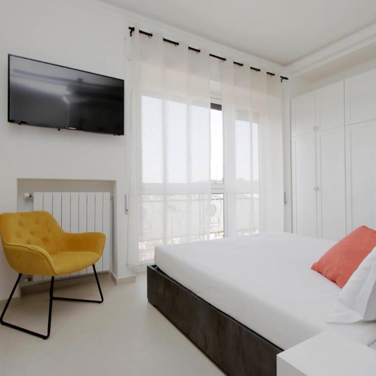 Vatican Museum Apartment with Terrace - Two-Bedroom Apartment - 20