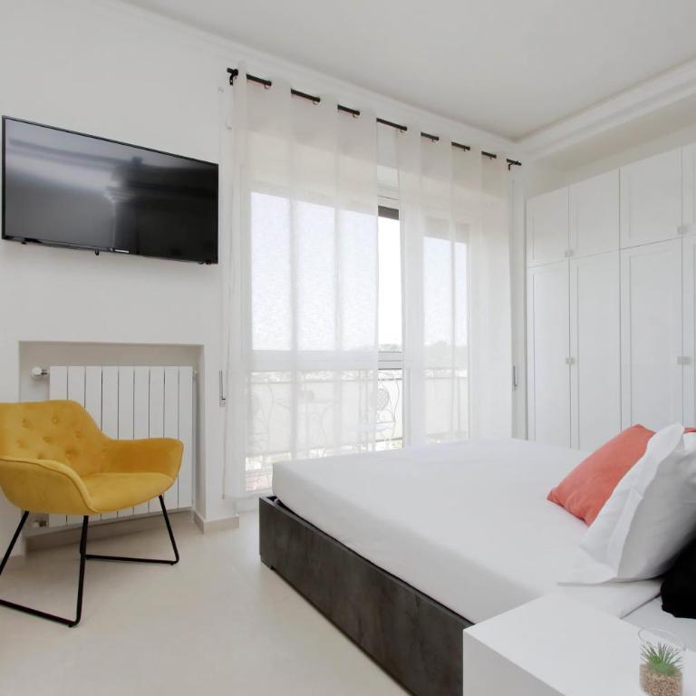 Vatican Museum Apartment with Terrace - Two-Bedroom Apartment - 22