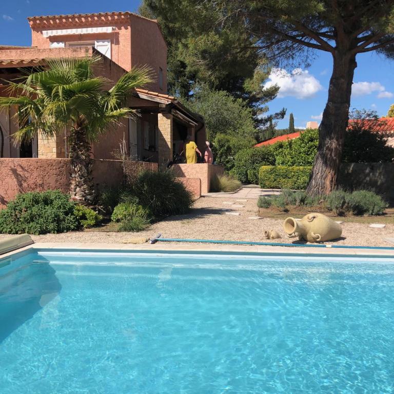 Villa les 3 lumières 8-10 personnes, Clim, piscine à proximité des plages - Villa mit privatem Pool - 2