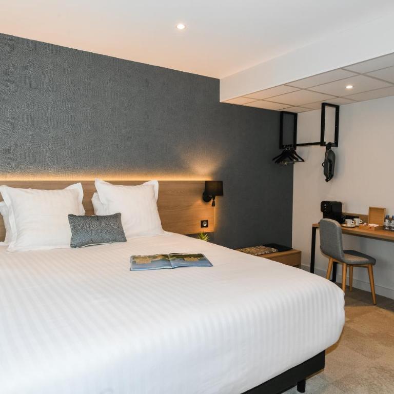 Best Western Plus Le Havre Centre Gare - Chambre Lit King-Size Deluxe - 3