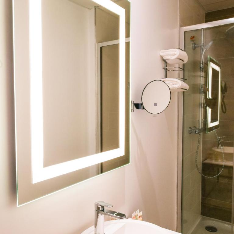 Best Western Plus Le Havre Centre Gare - Chambre Double Classique - Non-Fumeurs - 2