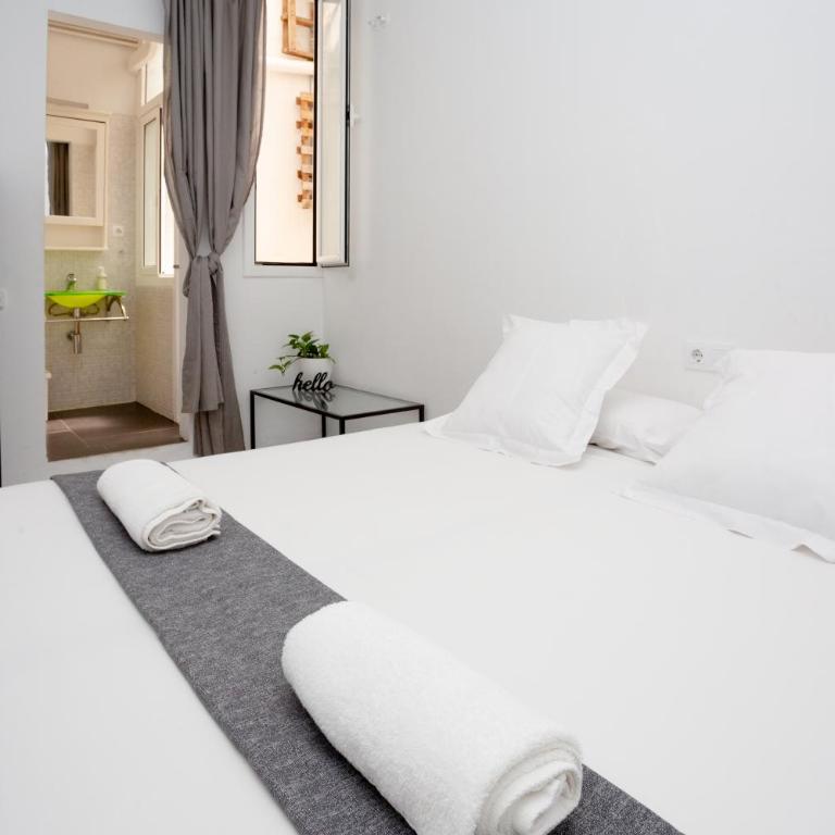 Easy Sants by Bossh! Hotels - Habitación Doble con baño - 2 camas - 2
