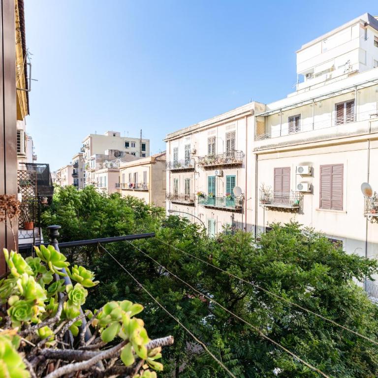 Casa Dante with Balcony by Wonderful Italy - Appartamento - 5
