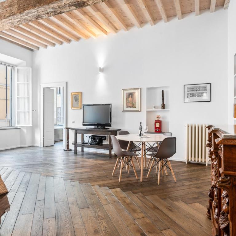 GuestHost - Palazzo della Pilotta Roomy and Quiet Flat - One-Bedroom Apartment - 7