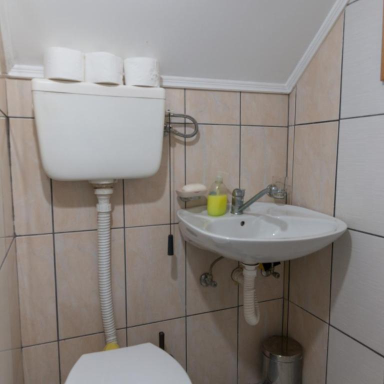 Bogu iza nogu 2 - Apartman - 7