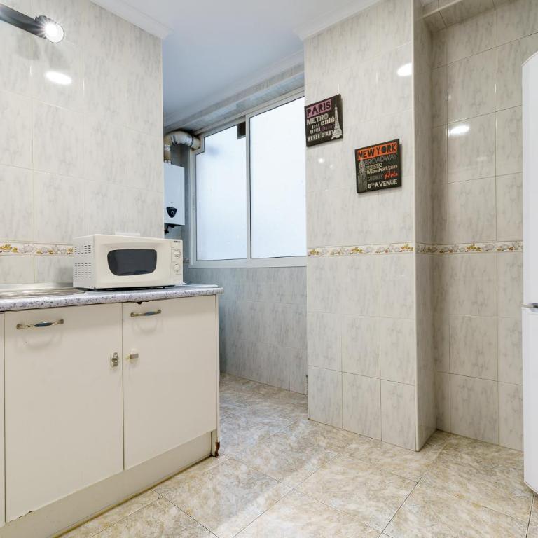 MalagaSuite Centre Cathedral - Three-Bedroom Apartment - 27