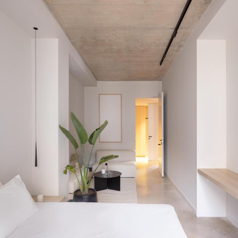 YOURS boutique stay - Superior Double Room - 2
