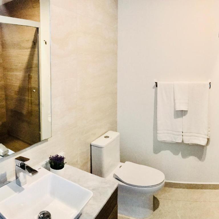 Camino Al Mar with Amazing View of the Ocean, Beach and Pool - Two-Bedroom Apartment - 12