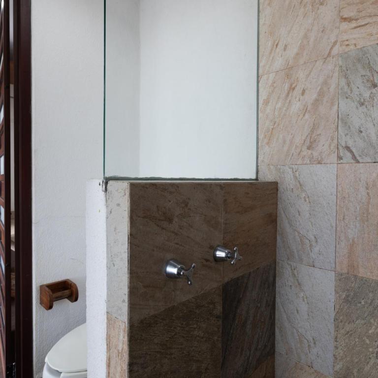 Hotel Santa Rosa - Standard Two Beds - 11