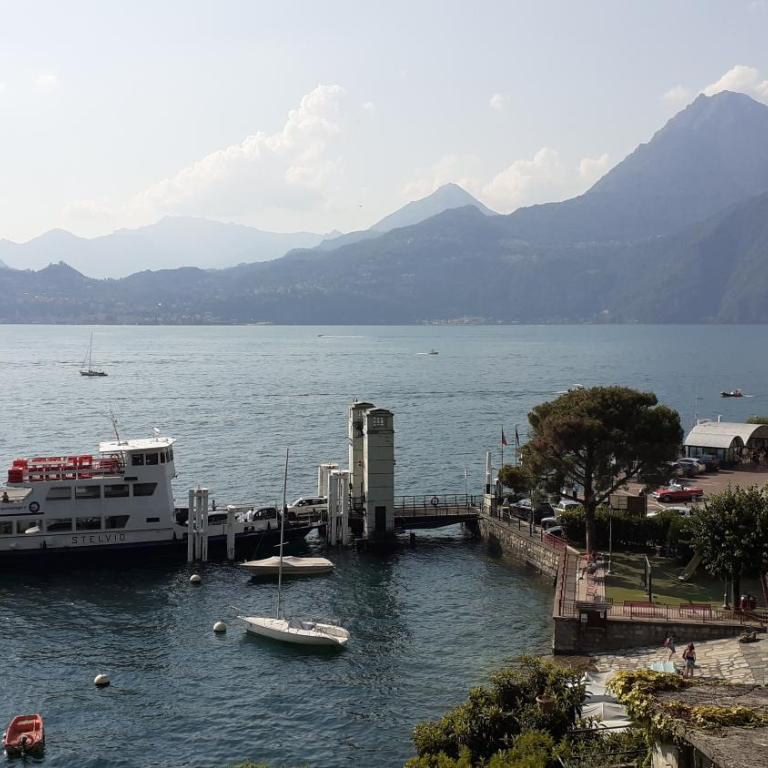 CASA IN RIVA AL LAGO - Casa con 3 Camere da Letto - 45