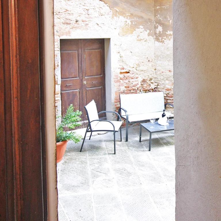 Girolamo Apartment - Super Central, Private Parking & Outdoor Area - Appartamento con 2 Camere da Letto - 12