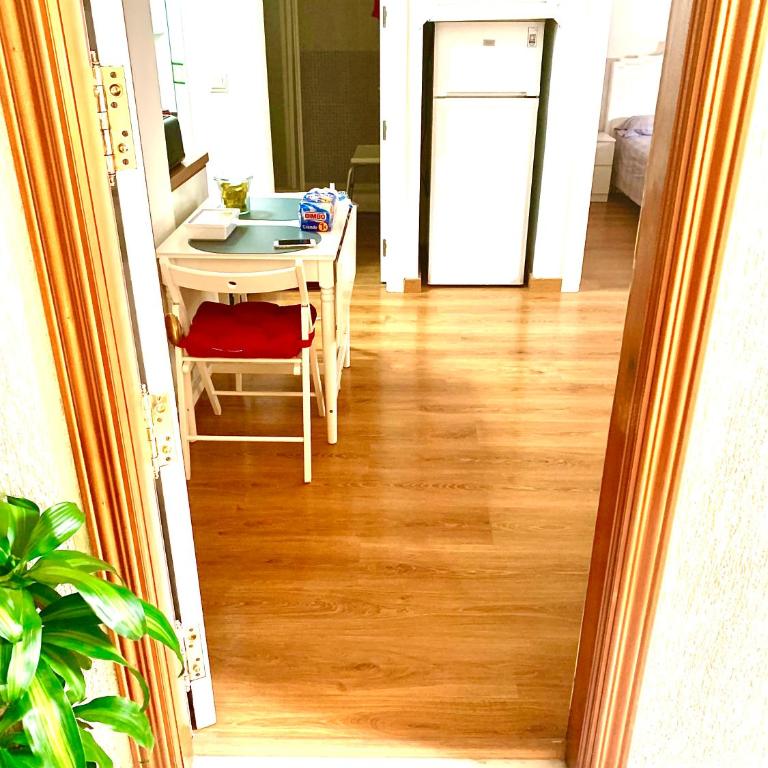 Ana's Apartment parking gratuito - Studio Apartment - 7
