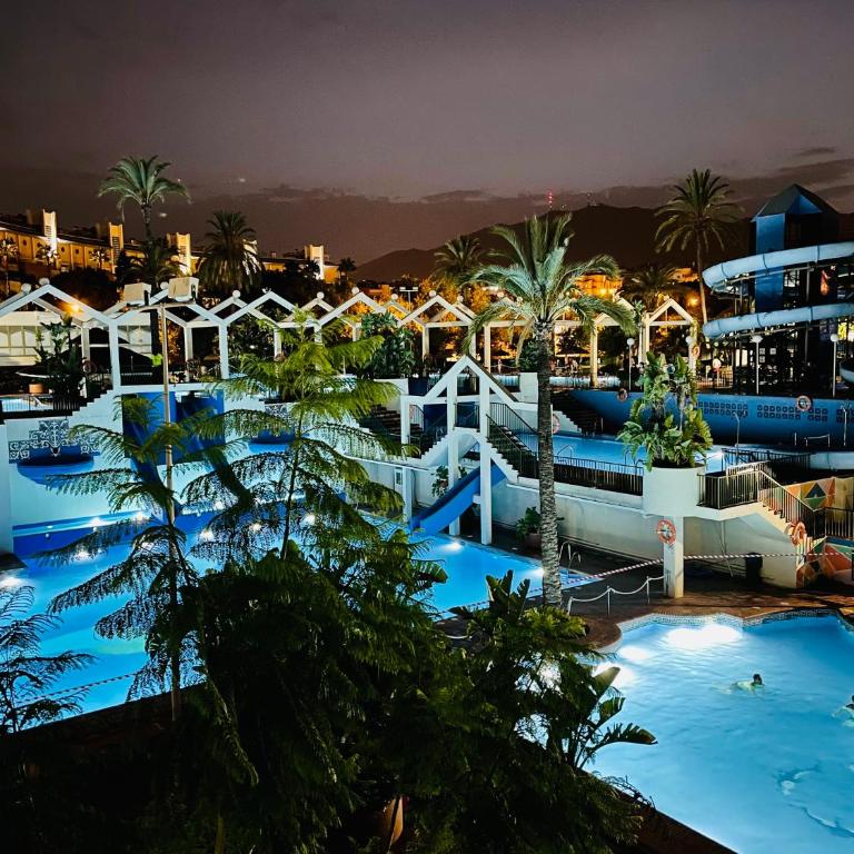 Estudios y Apartamentos Benal Beach - Studio Apartment - 1